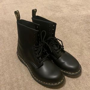 Black Doc Martens AirWair